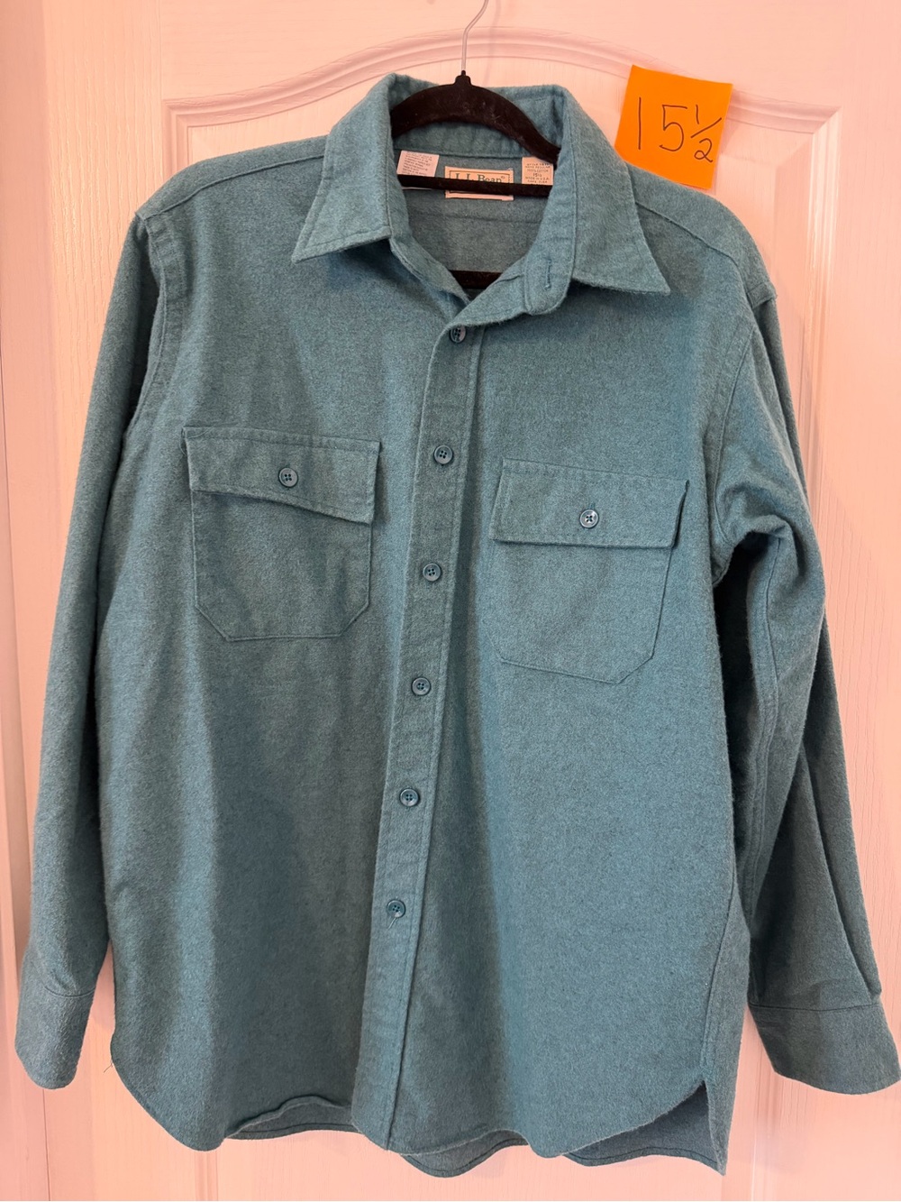 L.L. Bean Men's Button-Down Shirt in Teal Green